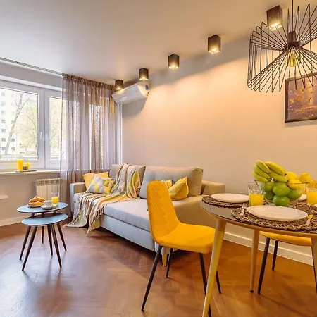Bruna 2 - Charming By Renters ורשה