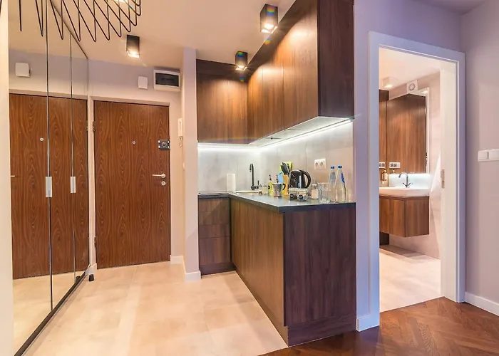 Bruna 2 - Charming By Renters Apartment Warsaw